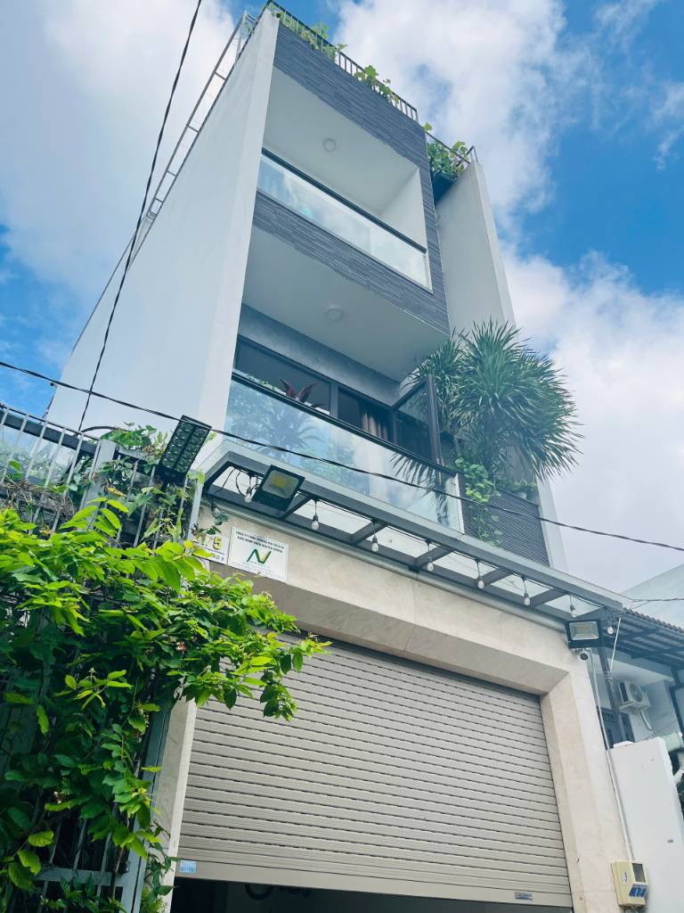 BÁN NHÀ MỚI KHU SIÊU THỊ AEON – TÂN PHÚ – 4x19m – 3.5 TẤM – GIÁ 8.5 TỶ